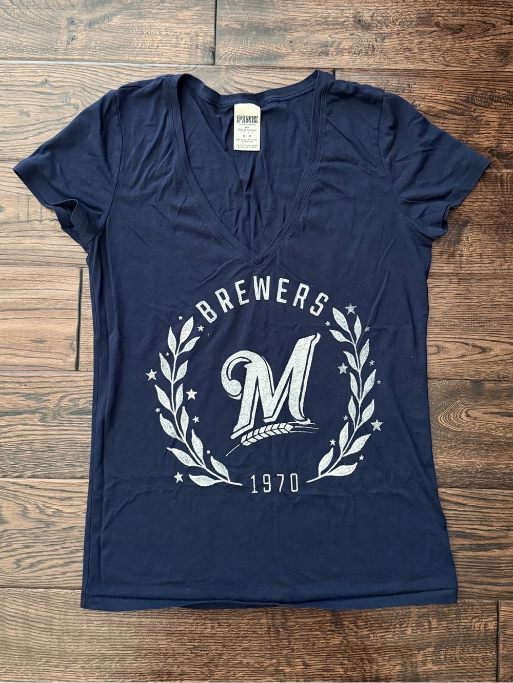 Victoria’s Secret Milwaukee Brewers Navy Women's V-Neck Logo Tee